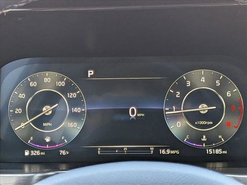 Used 2023 Kia Sorento SX AWD/4WD image 11