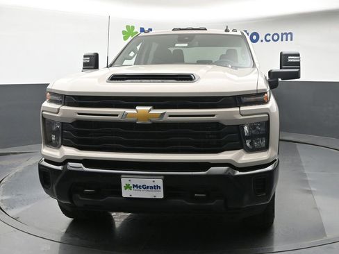 New 2026 Chevrolet Silverado 2500 Custom w/ Custom Value Package AWD/4WD image 6