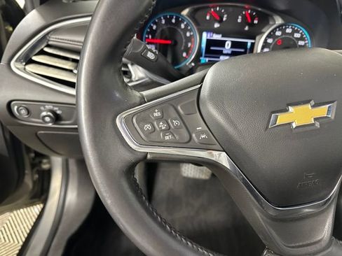 Used 2017 Chevrolet Malibu LT w/ Leather Package image 15