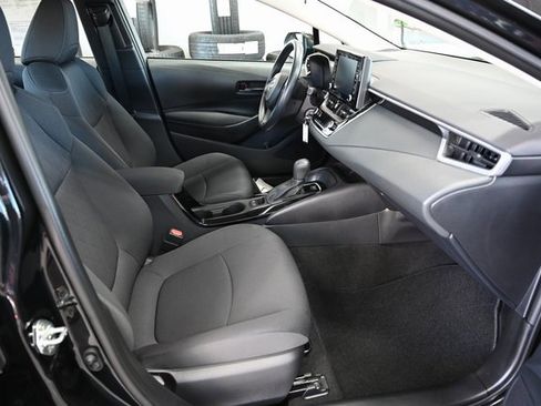 Certified 2022 Toyota Corolla LE image 11
