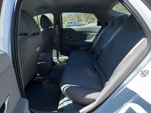 New 2026 Hyundai Elantra SE image 19