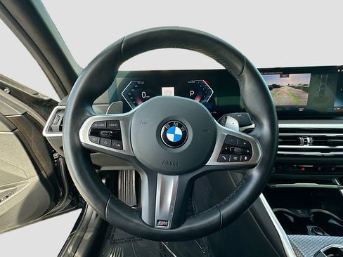 Used 2024 BMW 330i Sedan w/ M Sport Package RWD image 11