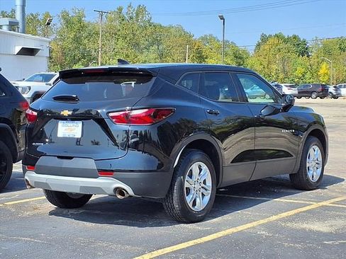 Used 2021 Chevrolet Blazer LT image 2