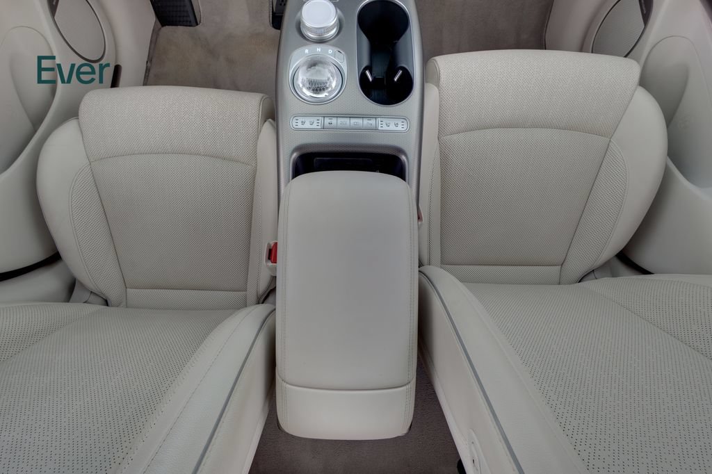 Used 2023 Genesis GV60 Advanced AWD/4WD image 25