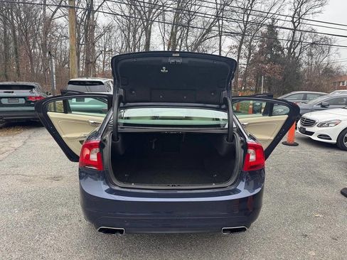 Used 2014 Volvo S60 T5 image 5