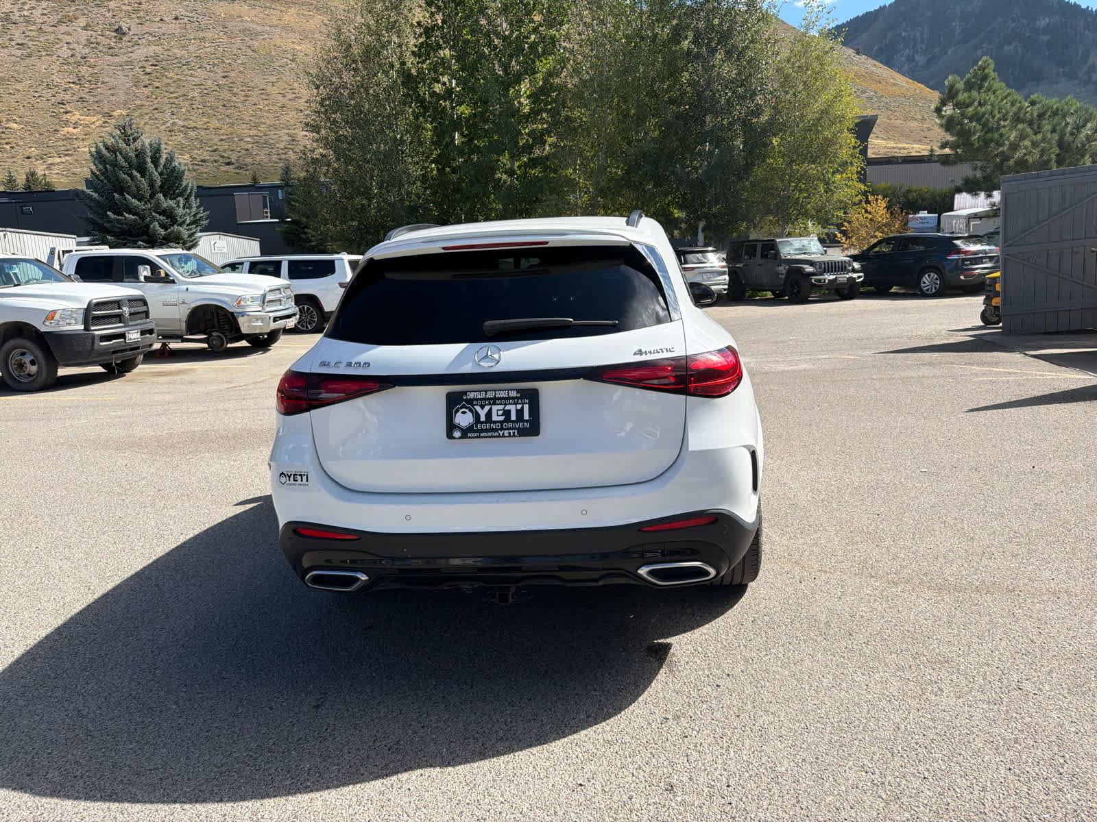 Used 2024 Mercedes-Benz GLC 300 4MATIC w/ AMG Line image 11