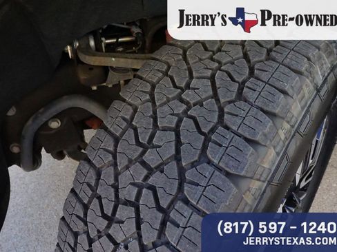 Used 2024 GMC Sierra 2500 Denali Ultimate w/ Max Trailering Package image 8