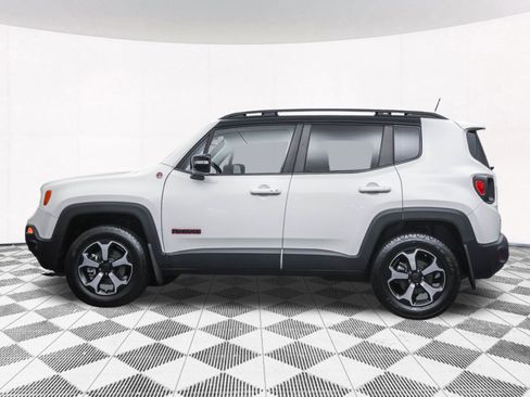 Used 2022 Jeep Renegade Trailhawk w/ Sun/Sound Group image 43