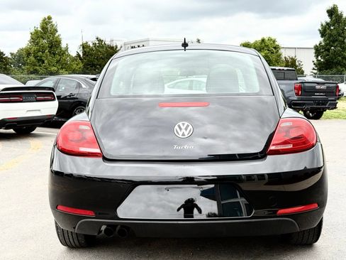 Used 2016 Volkswagen Beetle 1.8T FWD image 8