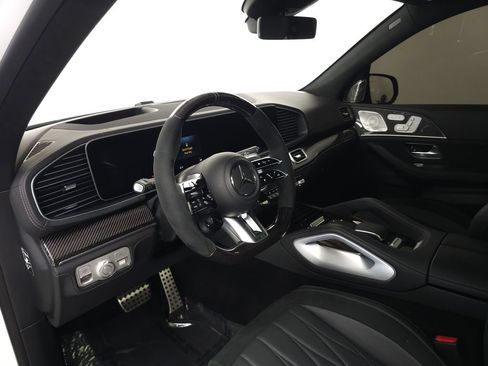 Certified 2024 Mercedes-Benz GLS 63 AMG 4MATIC image 9