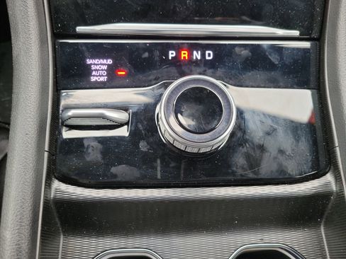 Used 2024 Jeep Grand Cherokee Limited image 75