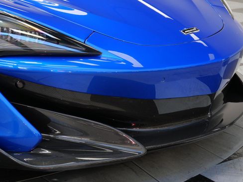 Used 2019 McLaren 600LT image 39