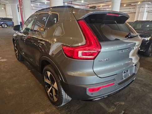 Certified 2026 Volvo XC40 B5 Core w/ Climate Package AWD/4WD image 2