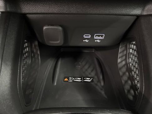 Used 2025 Chevrolet TrailBlazer ACTIV w/ Convenience Package image 41