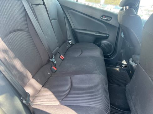 Used 2021 Toyota Prius Prime LE FWD image 27