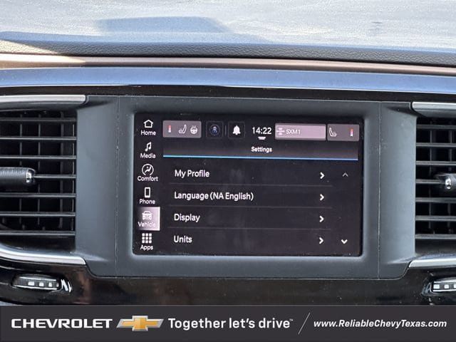 Used 2022 Chrysler Voyager LX FWD image 17