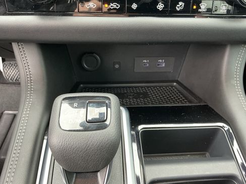 Used 2024 Nissan Pathfinder Platinum w/ Cargo Package image 20