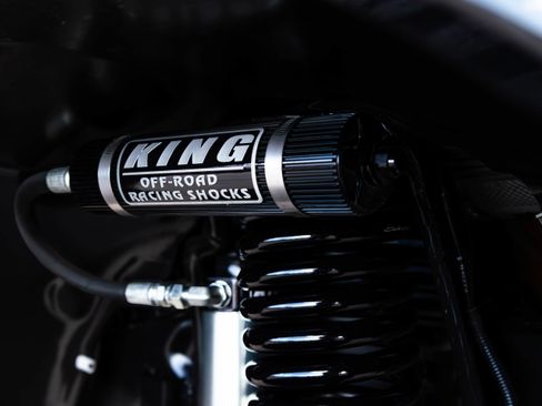 Used 2025 Ford F350 Platinum w/ Tremor Off-Road Package image 26