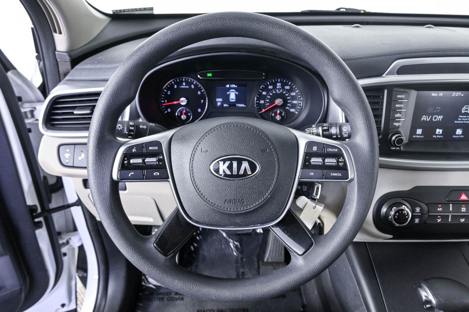 Used 2019 Kia Sorento FWD image 8