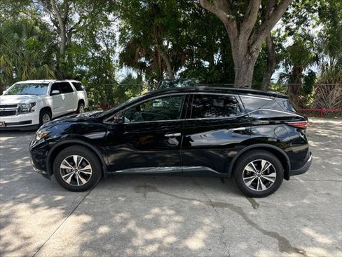 Used 2023 Nissan Murano SV AWD/4WD image 11