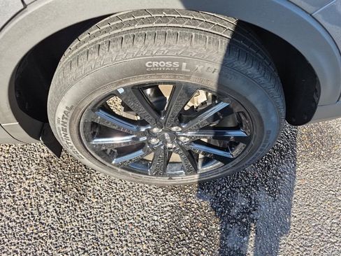 Used 2023 Lincoln Nautilus Reserve w/ Equipment Group 201A image 12