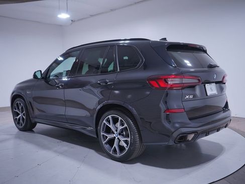 Used 2023 BMW X5 xDrive45e w/ M Sport Package image 3
