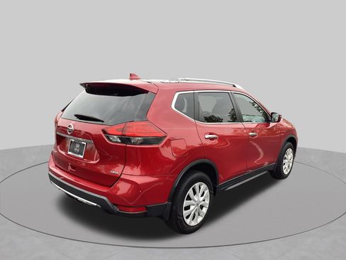 Used 2017 Nissan Rogue S w/ S Appearance Package AWD/4WD image 12