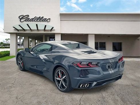 Used 2021 Chevrolet Corvette Stingray Preferred Conv w/ 2LT image 4