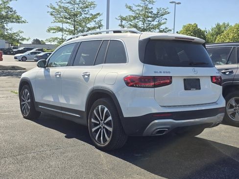 Used 2022 Mercedes-Benz GLB 250 4MATIC image 5