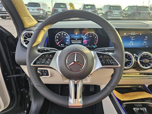 New 2026 Mercedes-Benz GLB 250 image 16