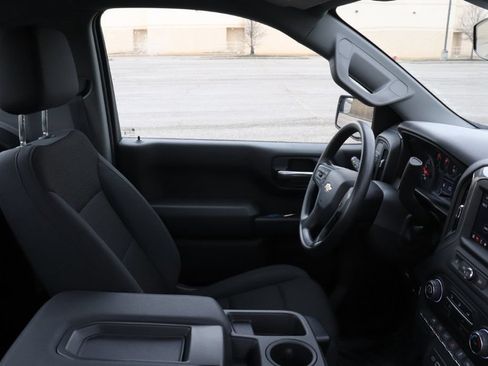 Used 2025 Chevrolet Silverado 1500 W/T RWD image 11