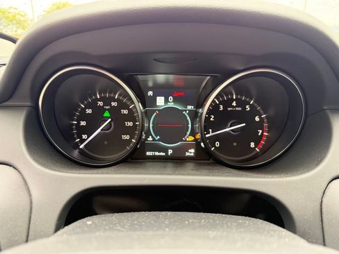 Used 2019 Land Rover Discovery Sport HSE AWD/4WD image 17