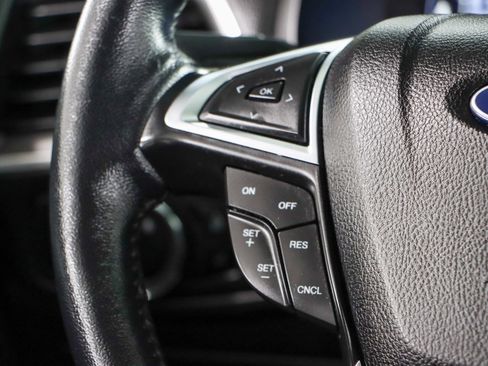 Used 2023 Ford Edge Titanium image 13