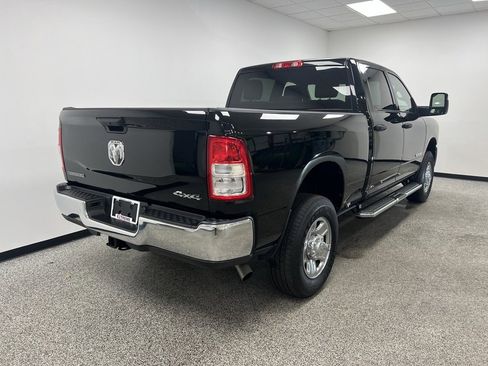Used 2024 RAM 2500 Big Horn w/ Bed Utility Group image 19