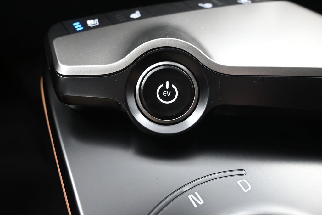 New 2026 Kia EV6 Wind RWD image 23