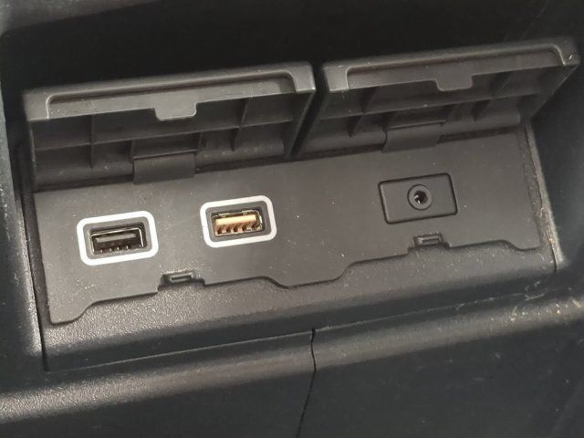 Used 2020 Honda Odyssey Elite image 27