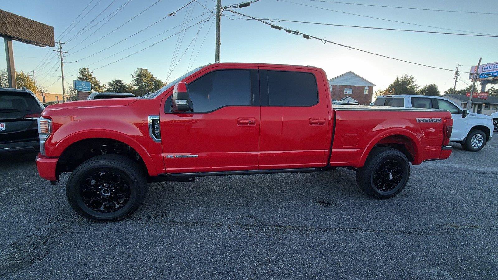 Used 2022 Ford F250 Lariat w/ Tremor Off-Road Package AWD/4WD image 11