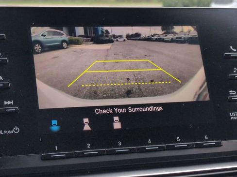 Used 2019 Honda Accord LX image 24