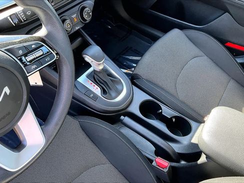 Used 2023 Kia Forte LXS w/ LXS Technology Package FWD image 16