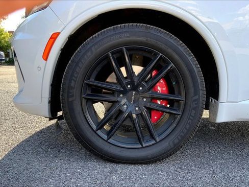Used 2021 Dodge Durango R/T w/ Blacktop Package image 8