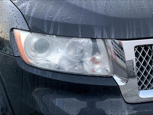 Used 2012 Jeep Grand Cherokee Overland Summit image 25