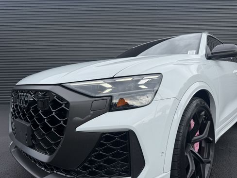 Used 2025 Audi RS Q8 performance AWD/4WD image 11