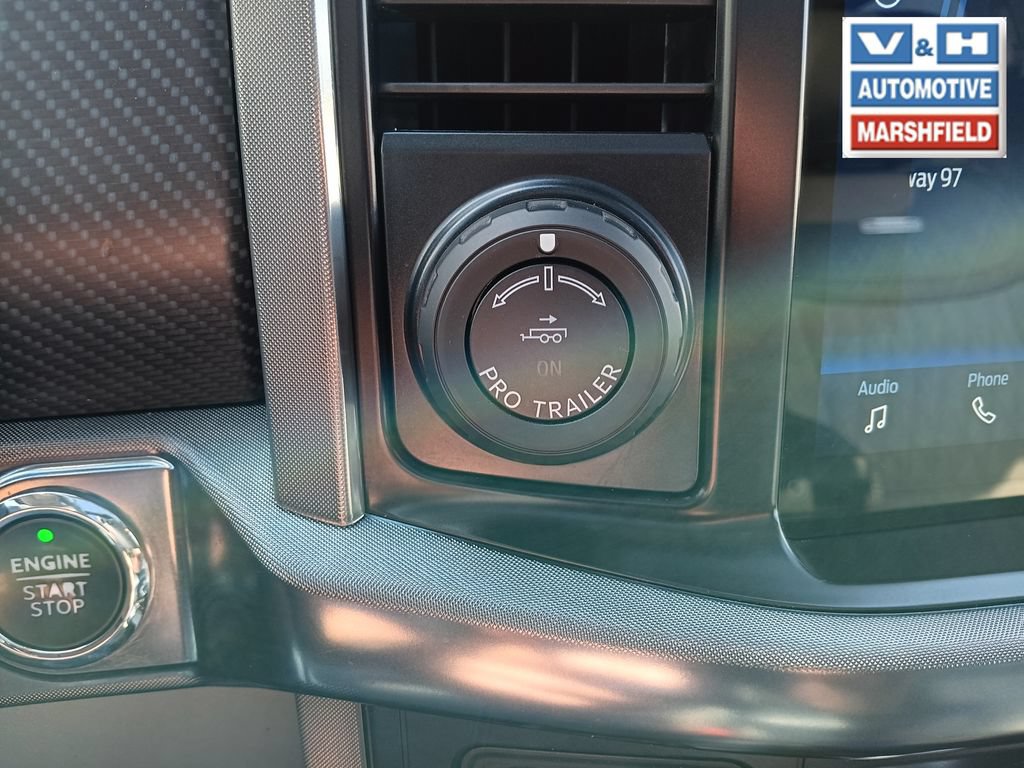 Used 2021 Ford F150 Limited AWD/4WD image 12