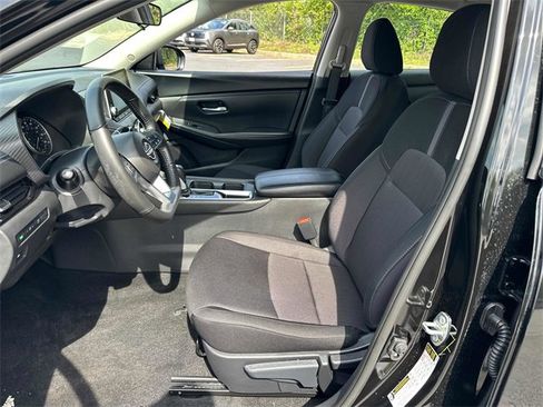 New 2025 Nissan Sentra SV w/ All-Weather Package image 9