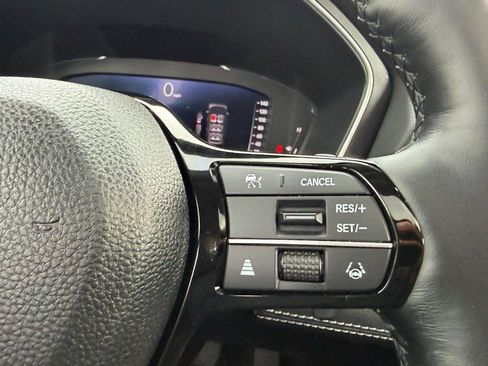 Certified 2024 Honda Pilot Elite image 17