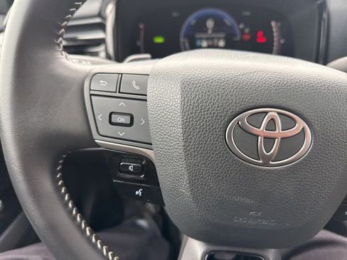 Certified 2025 Toyota Camry SE image 15