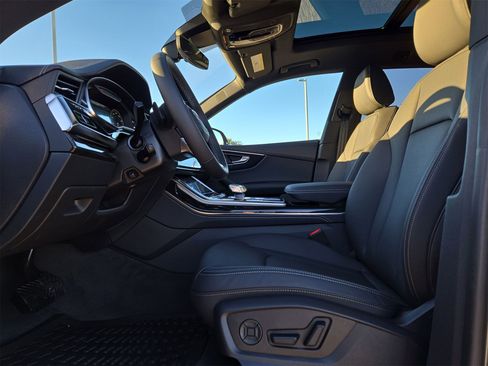 New 2026 Audi Q8 Premium Plus image 16