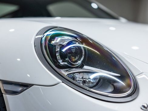 Used 2015 Porsche 911 GT3 w/ Carbon Interior Package image 10