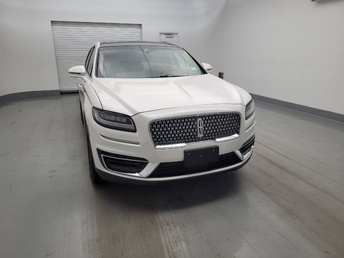 Used 2019 Lincoln Nautilus Select FWD image 14