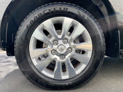 Used 2011 Toyota Sequoia Platinum image 44